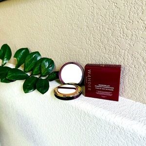 Wanderlust powder foundation!!   Light Tan